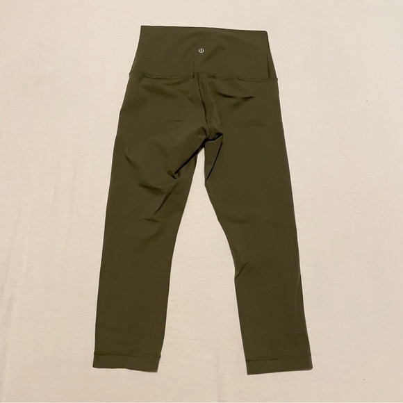Lululemon Womens Green Crop Pant Leggings Missing Size - Picture 14 of 15